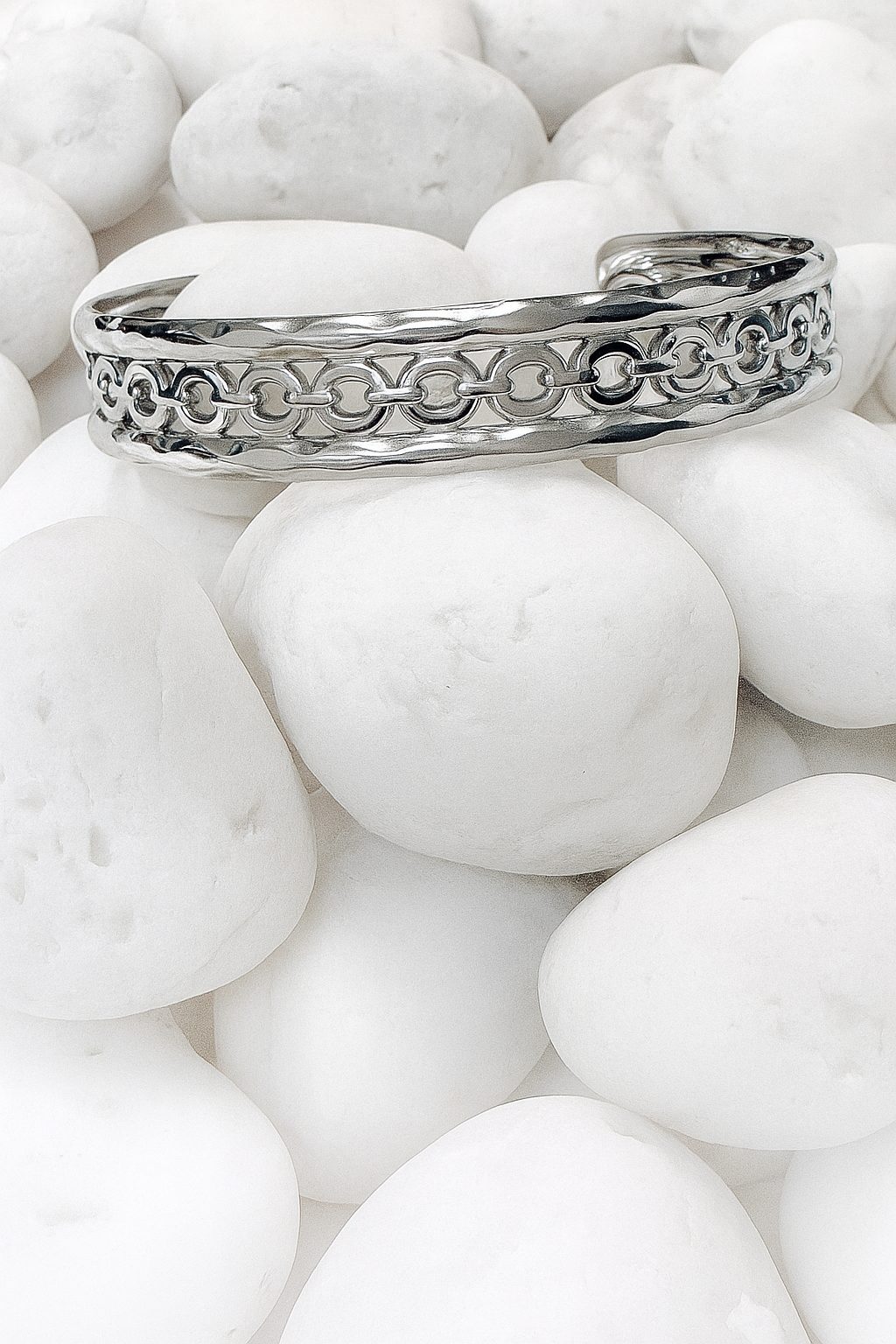 Evie wrist cuff