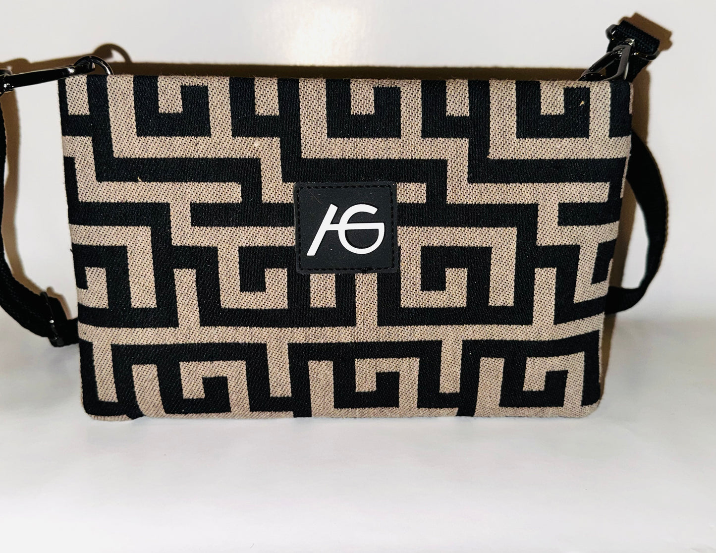 Kyma Black Ari Giorgio Crossbody Bag