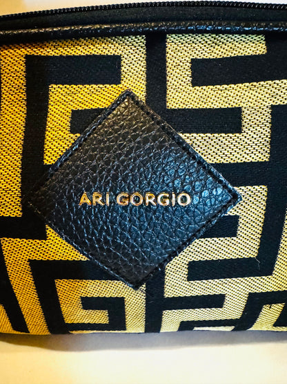 RARE FIND - Gold Opulence Ari Giorgio cross body /  Clutch bag Limited Edition