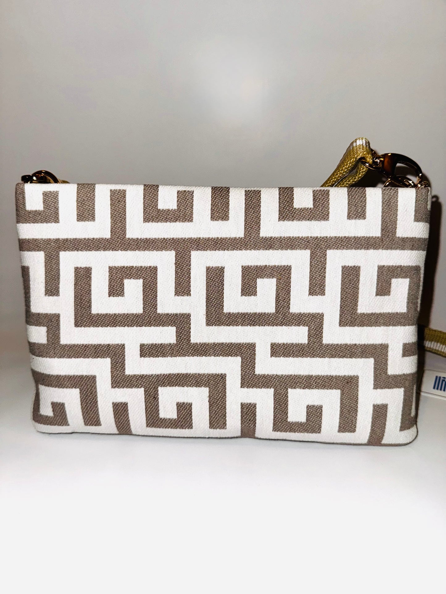 Kyma Sand Ari Giorgio Crossbody Bag
