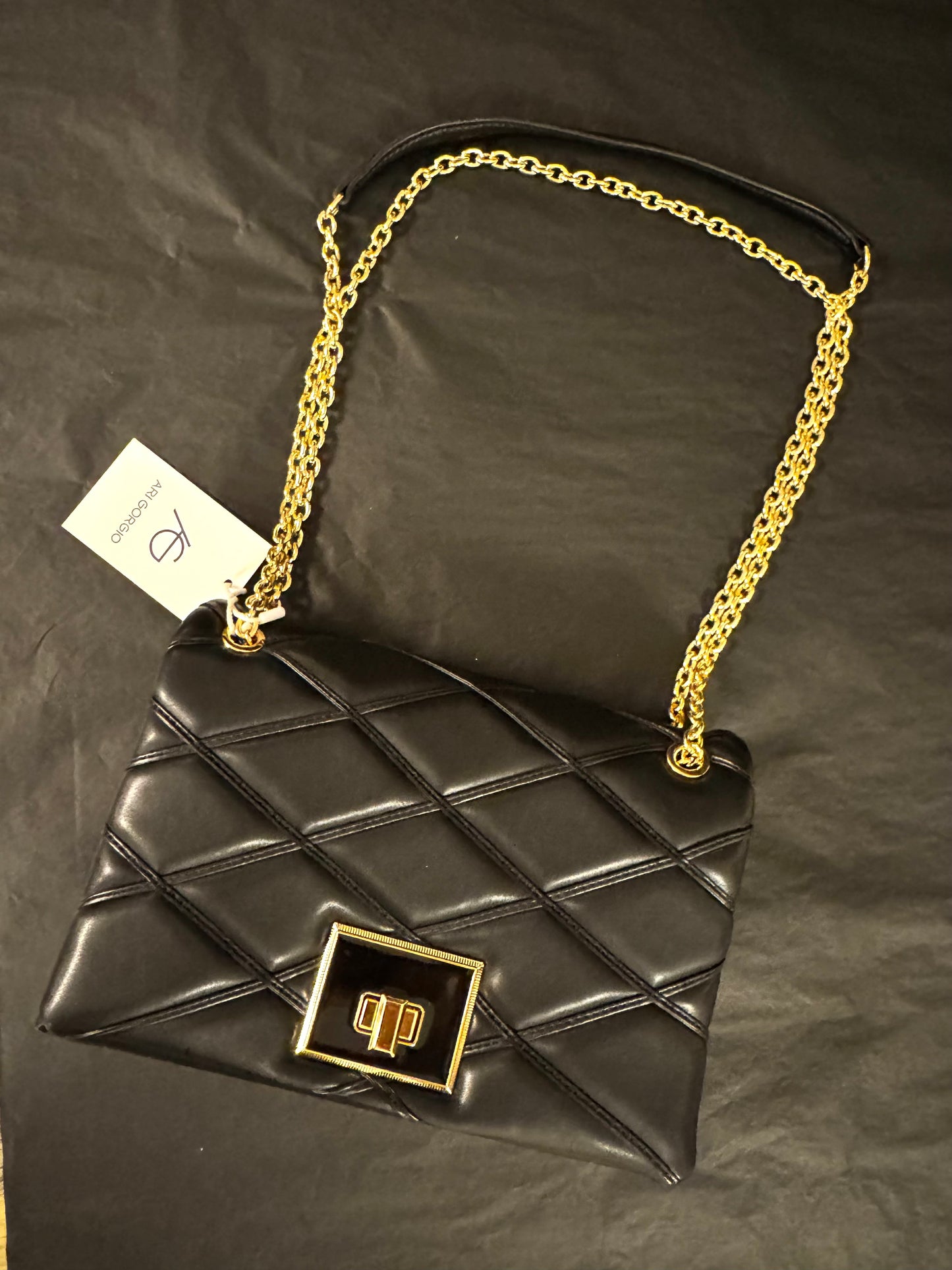 Quilted Ari Giorgio Greece bag black and gold