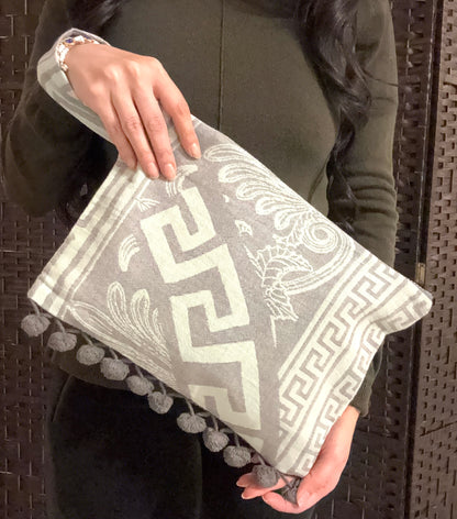 Meandros Clutch